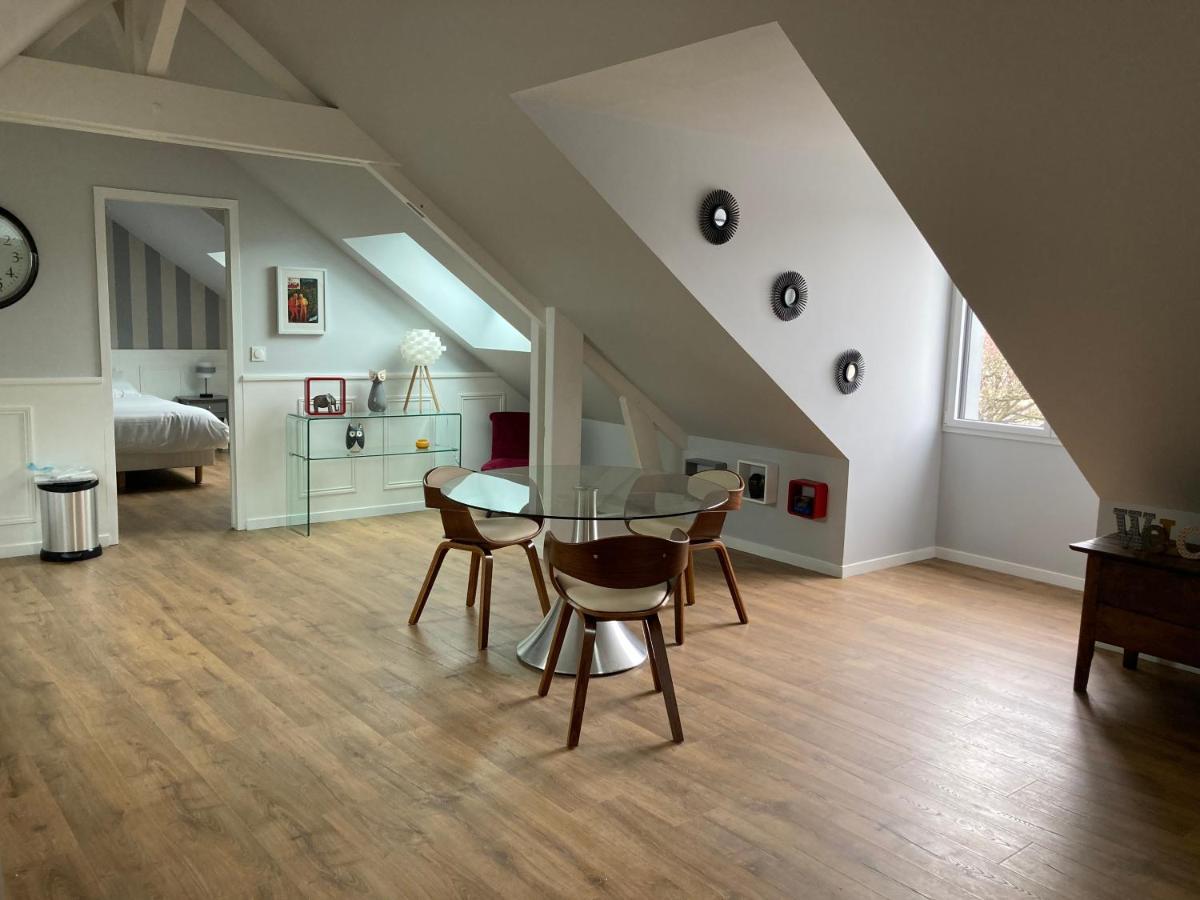 Loire Velo 3 Appartements Moderne Velo Parking 20 Places Velos Centre Ville Historique Blois Exterior photo